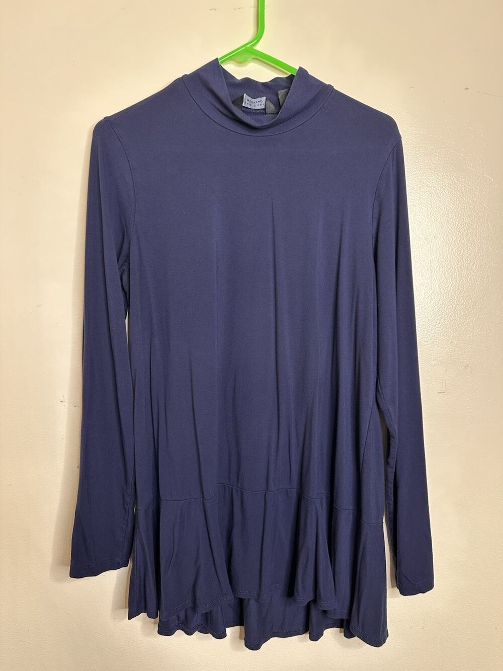 Susan Graver Weekend Mock Neck Blouse Size Medium Navy Blue Slinky Knit
